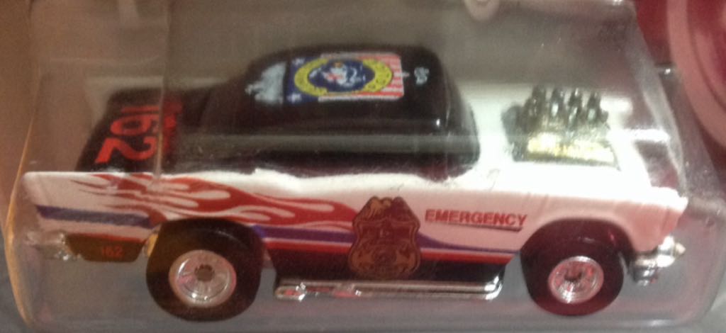 Cop Rods ’57 Chevy - Cop Rods Series 1 toy car collectible - Main Image 2