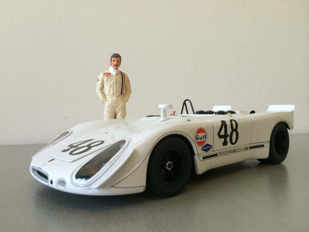 Porsche 917/10 Steve Mc Queen Test - Autoart toy car collectible - Main Image 1
