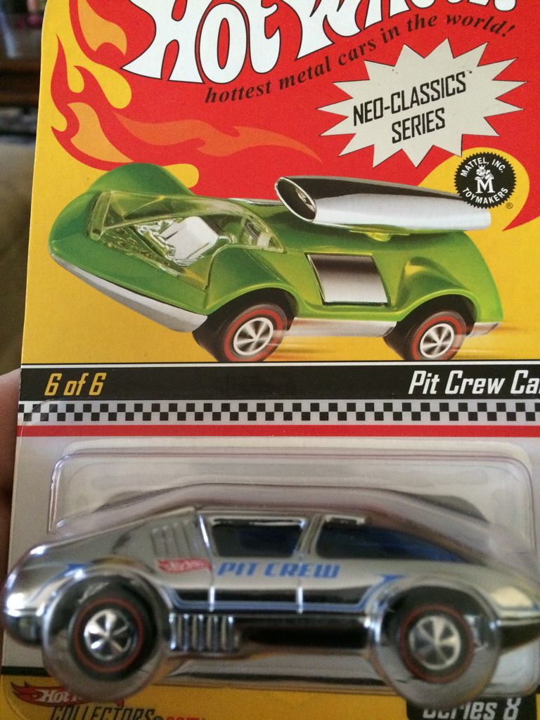 Rlc Pit Crew Car - Neo-Classics Series 8 toy car collectible - Main Image 1