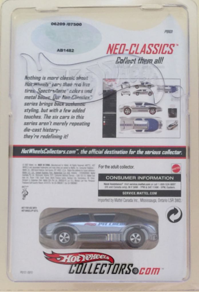 Rlc Pit Crew Car - Neo-Classics Series 8 toy car collectible - Main Image 2