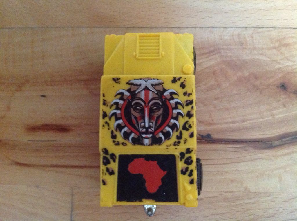 General Crop  toy car collectible - Main Image 2