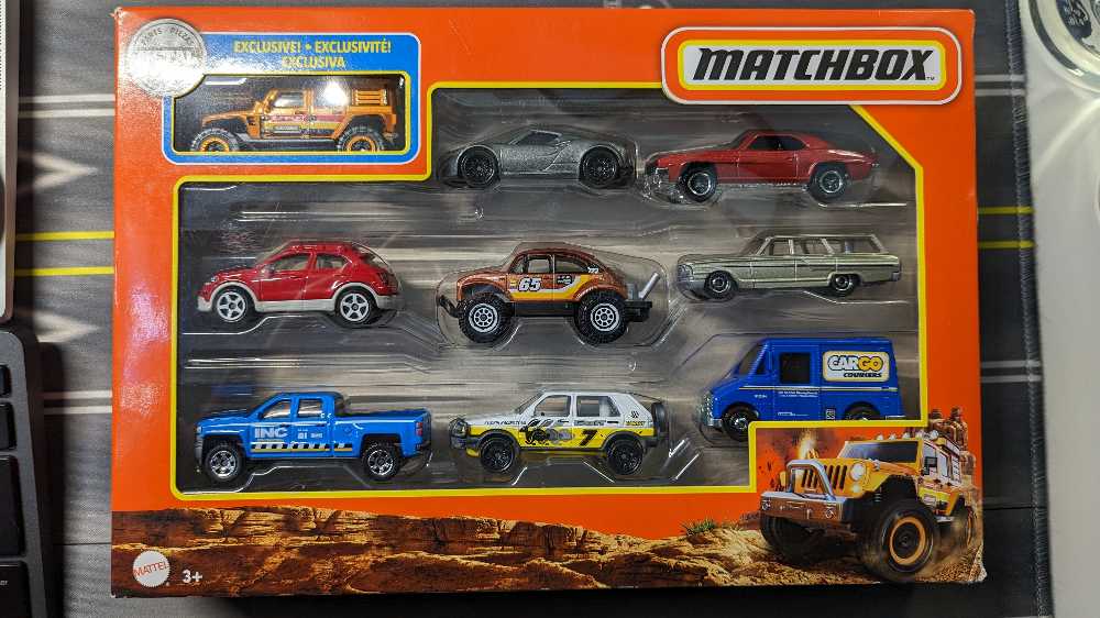 Jeep Wrangler Superlift - Matchbox - 9 pack toy car collectible - Main Image 3