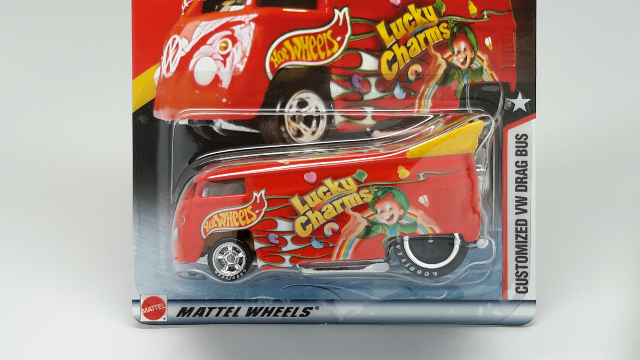 Customized VW Drag Bus - Miscellaneous toy car collectible - Main Image 2