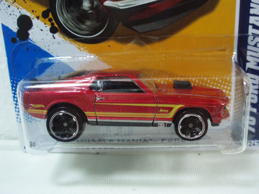 ’70 Mustang Mach 1 - HW Muscle Mania toy car collectible - Main Image 2