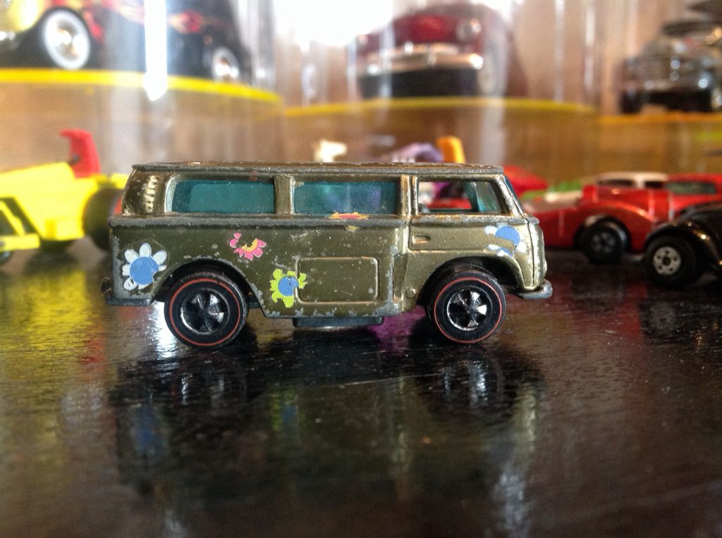Beach Bomb  toy car collectible - Main Image 2
