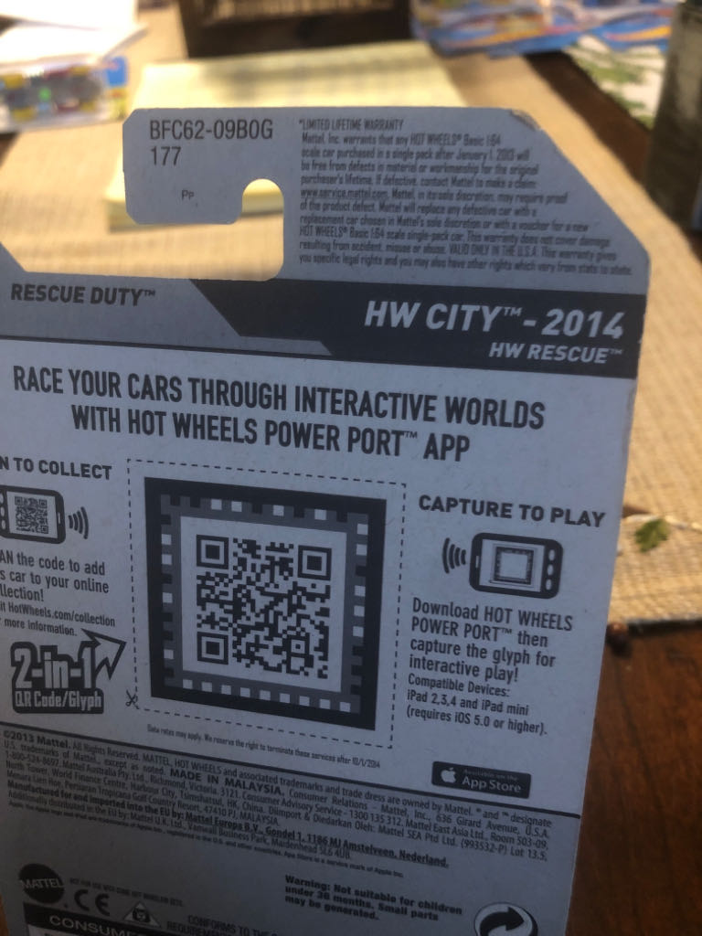 Rescue Duty - HW City / HW Rescue toy car collectible - Main Image 2