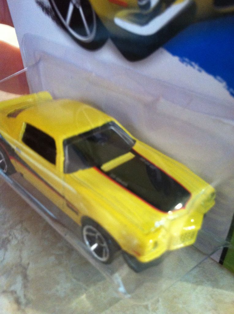 ’70 Camaro - HW Speed Graphics toy car collectible - Main Image 2