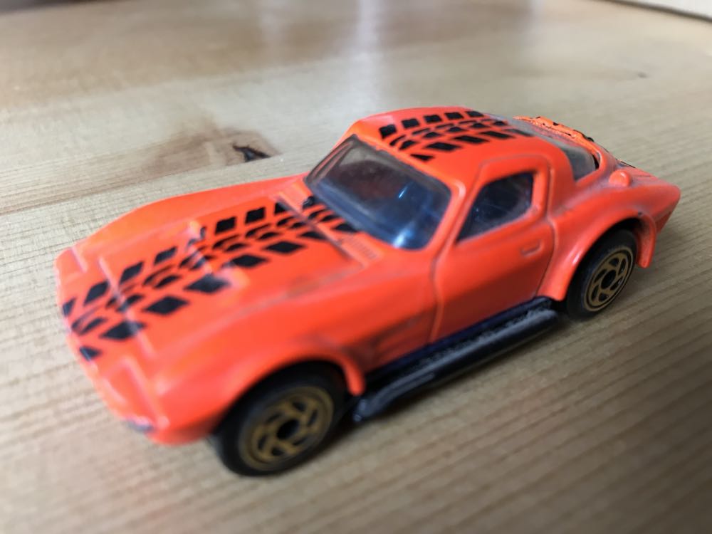 Corvette Grand Sport - Matchbox 1-75 Superfast toy car collectible - Main Image 3