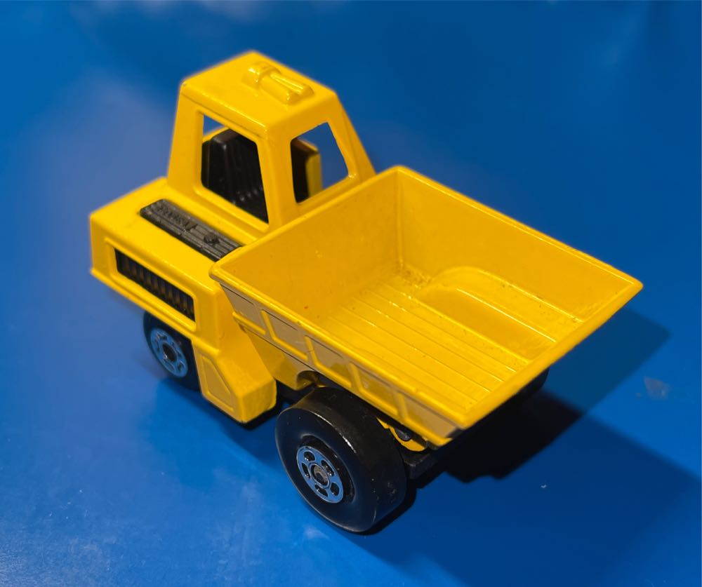 Site Dumper - Matchbox - Superfast toy car collectible - Main Image 3