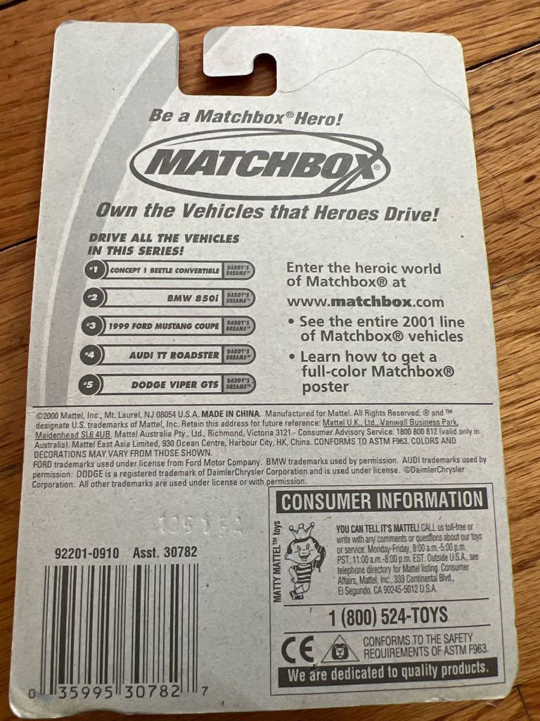 Volkswagen Concept 1 Beetle Convertible - Daddy’s Dreams toy car collectible - Main Image 2