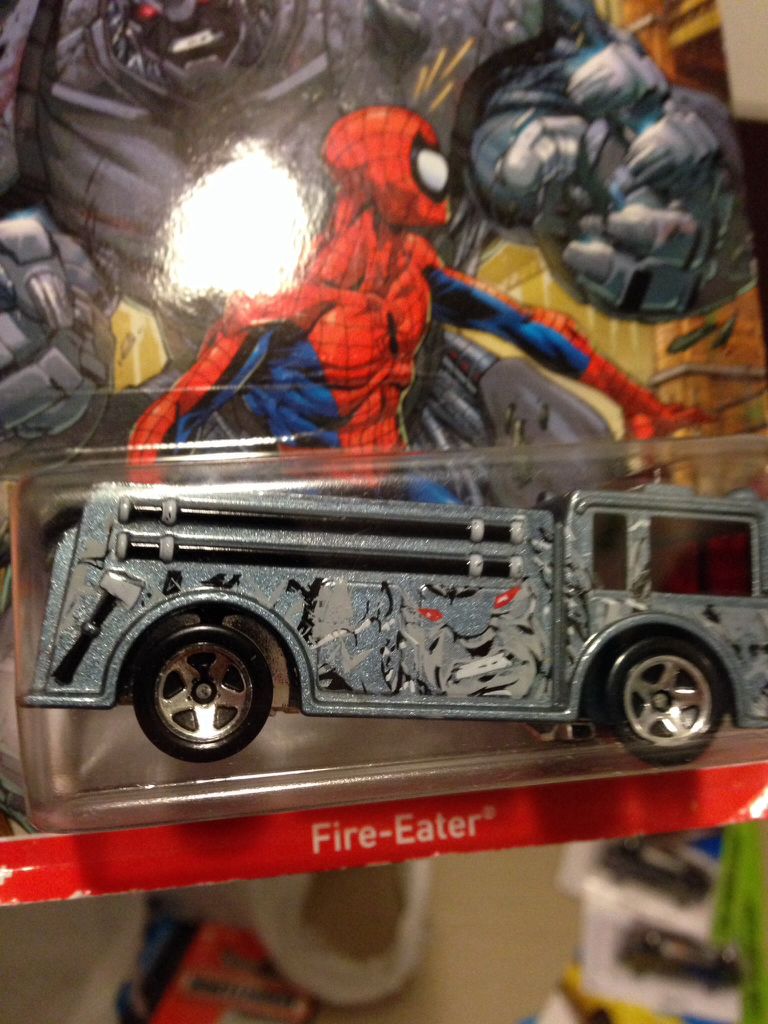 Spider-Man: Fire Eater - Spider-man toy car collectible - Main Image 2