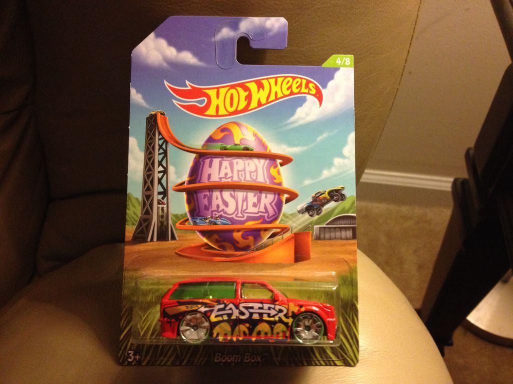 Boom Box - Happy Easter 2014 toy car collectible - Main Image 2