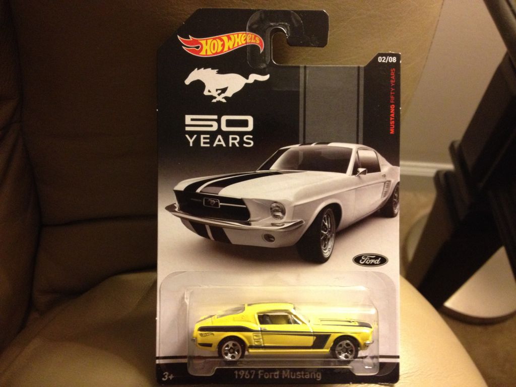 1967 Ford Mustang - Mustang Fifty Years toy car collectible - Main Image 2