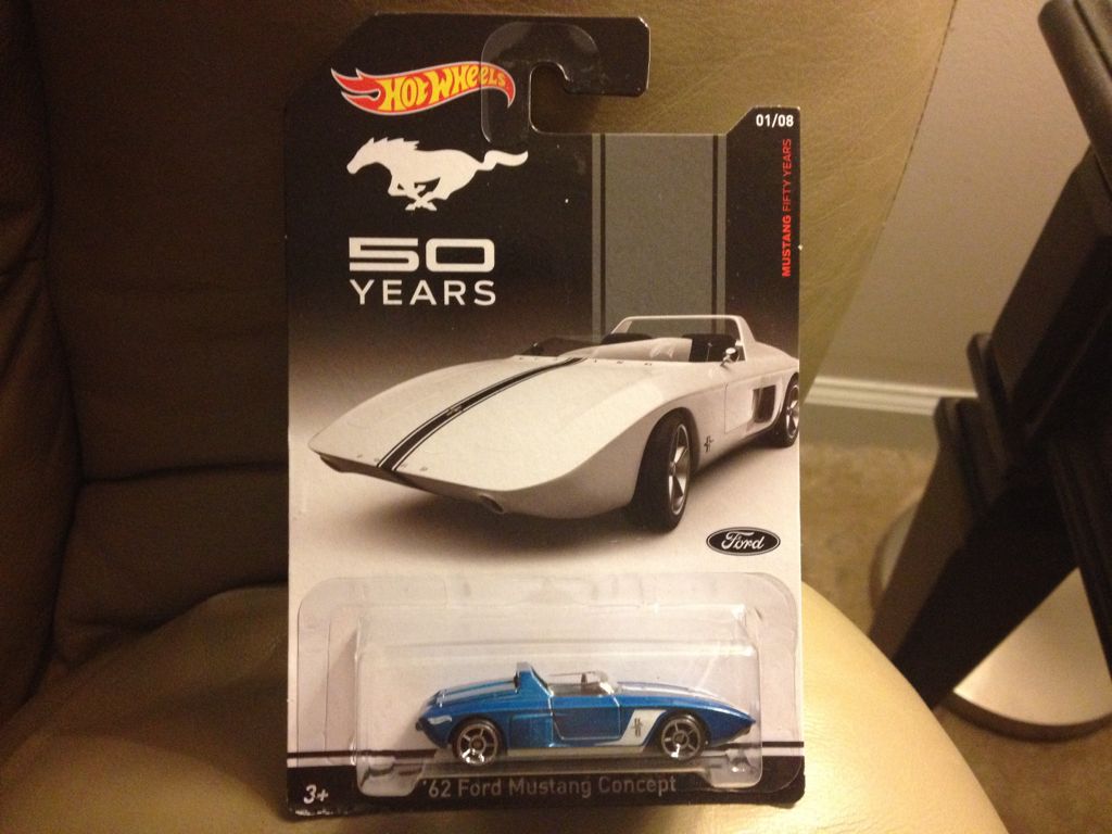 ’62 Ford Mustang Concept - Mustang Fifty Years toy car collectible - Main Image 2