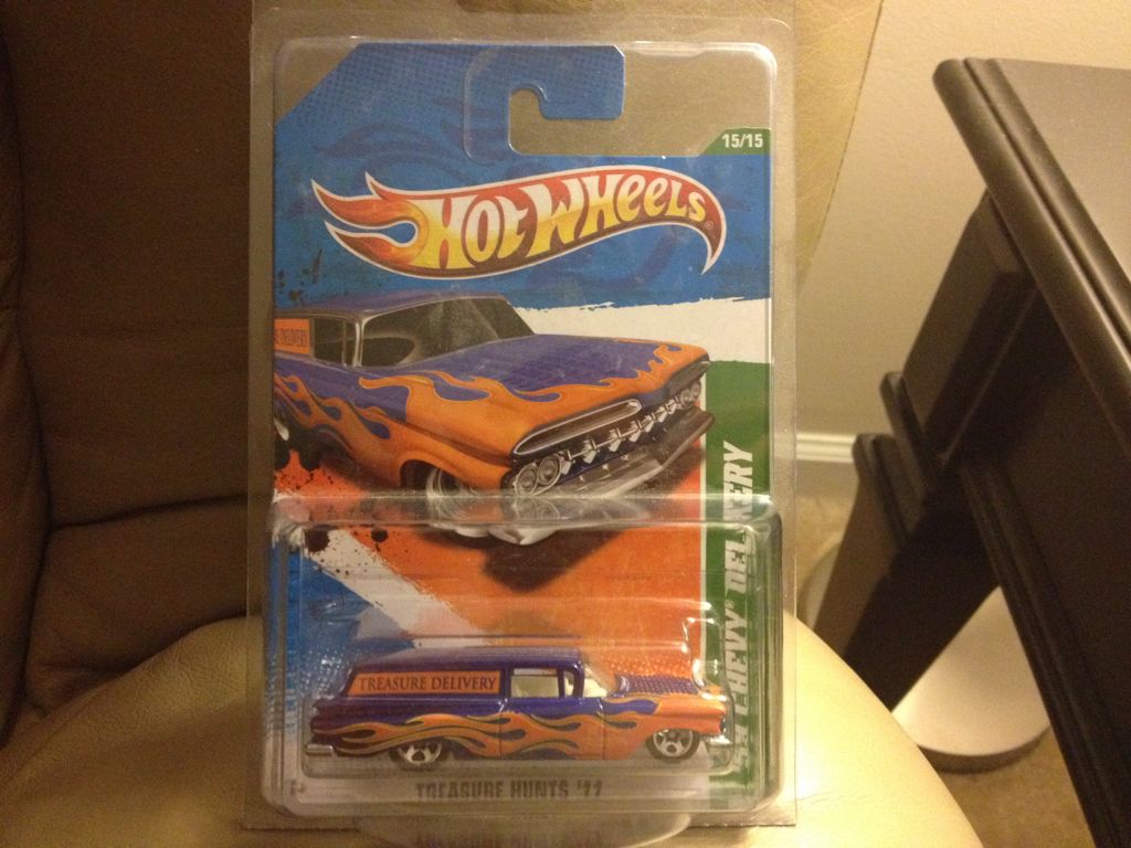 ’59 Chevy Delivery - Treasure Hunts ’11 toy car collectible - Main Image 2