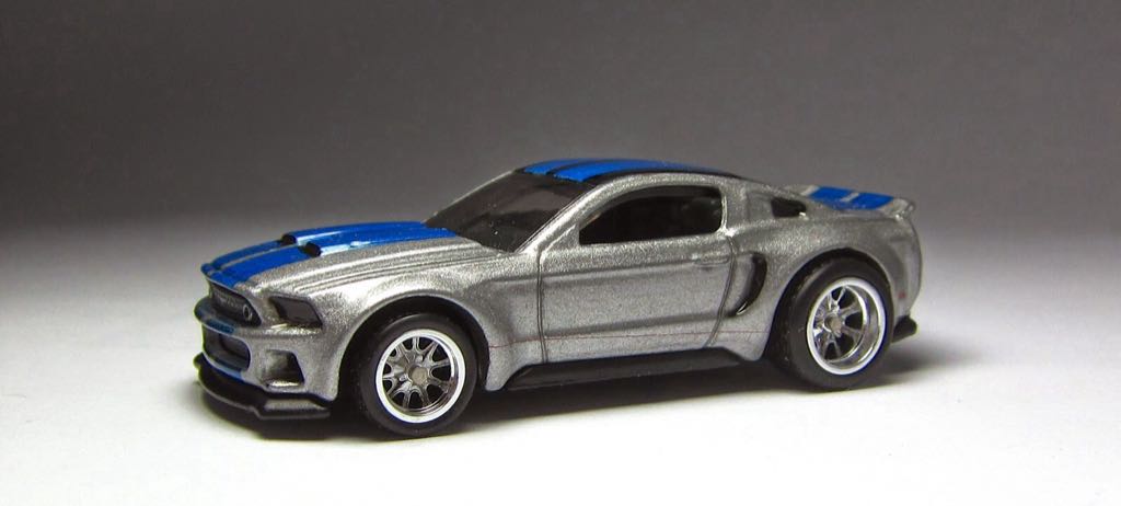 2014 Custom Mustang - Hw Retro Entertainment toy car collectible - Main Image 2