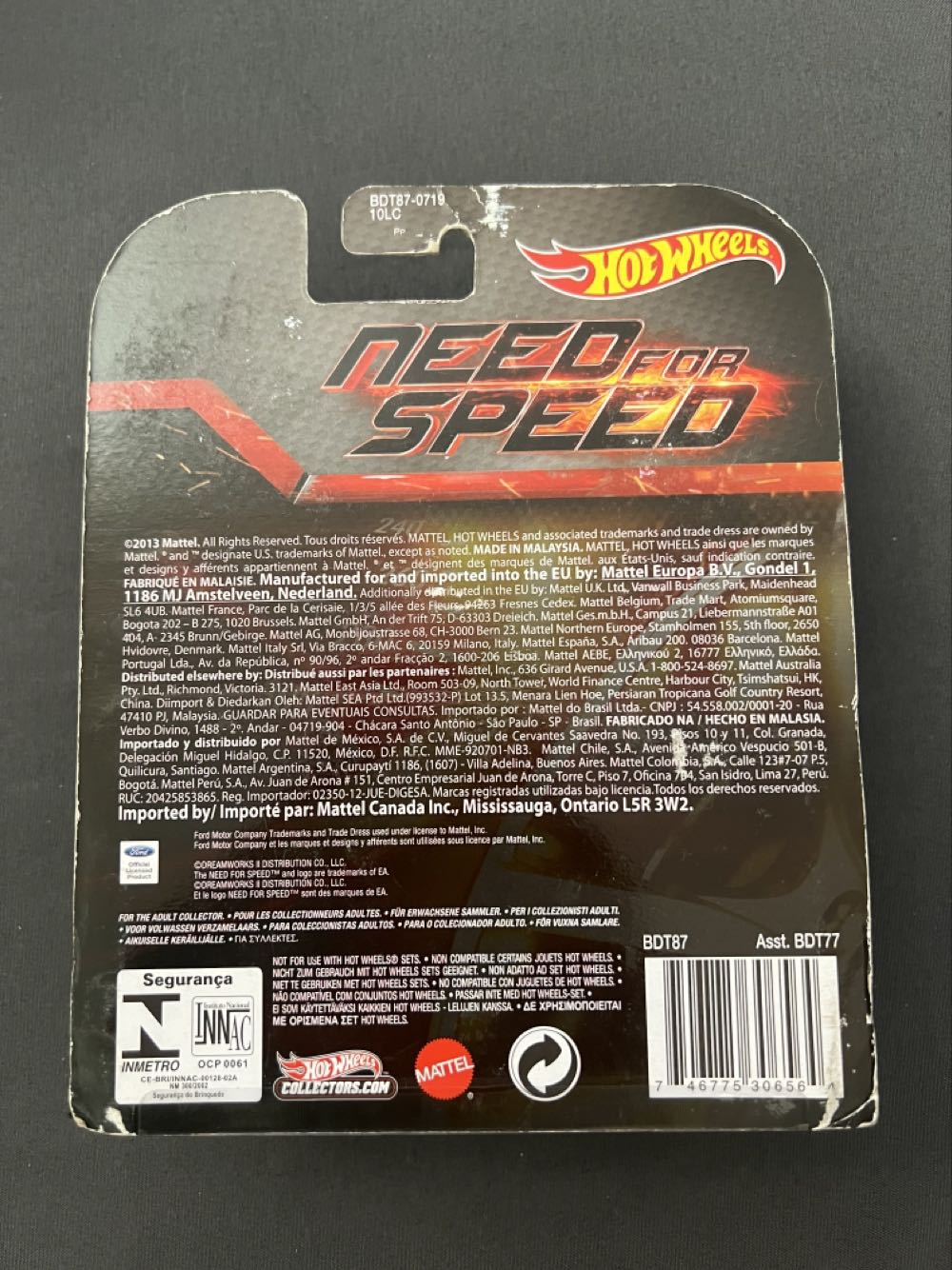 2014 Custom Mustang - Hw Retro Entertainment toy car collectible - Main Image 3