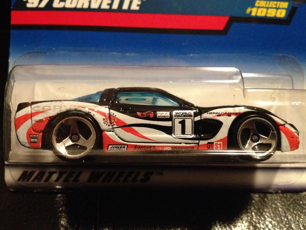 ’97 Corvette - 1999 First Editions toy car collectible - Main Image 1