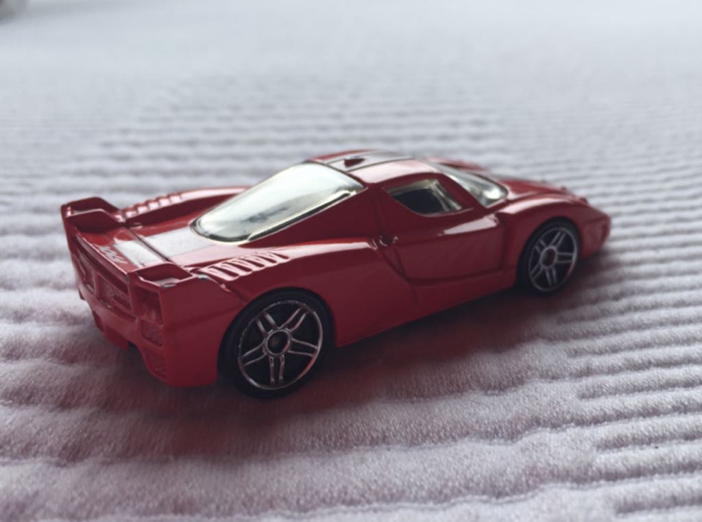 Ferarri FXX  toy car collectible - Main Image 2