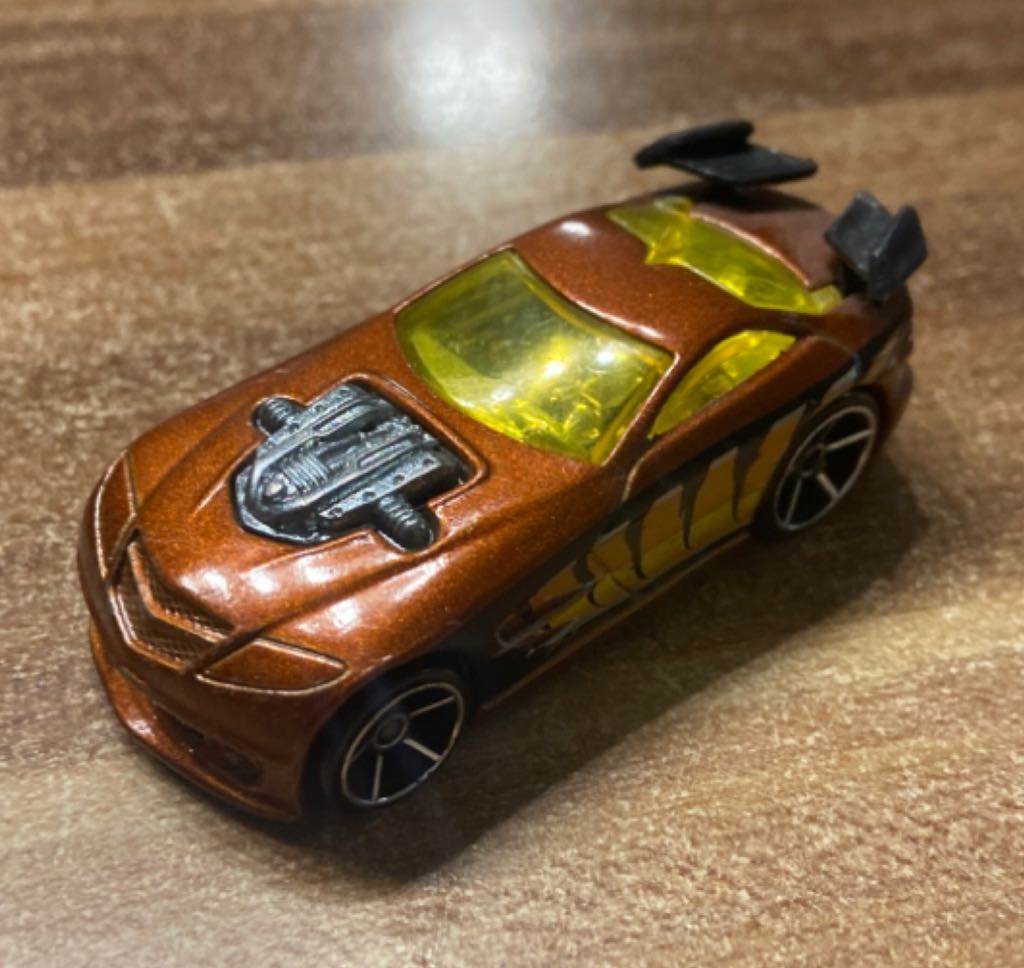 Mercy Breaker - Raptor Rampage toy car collectible - Main Image 2