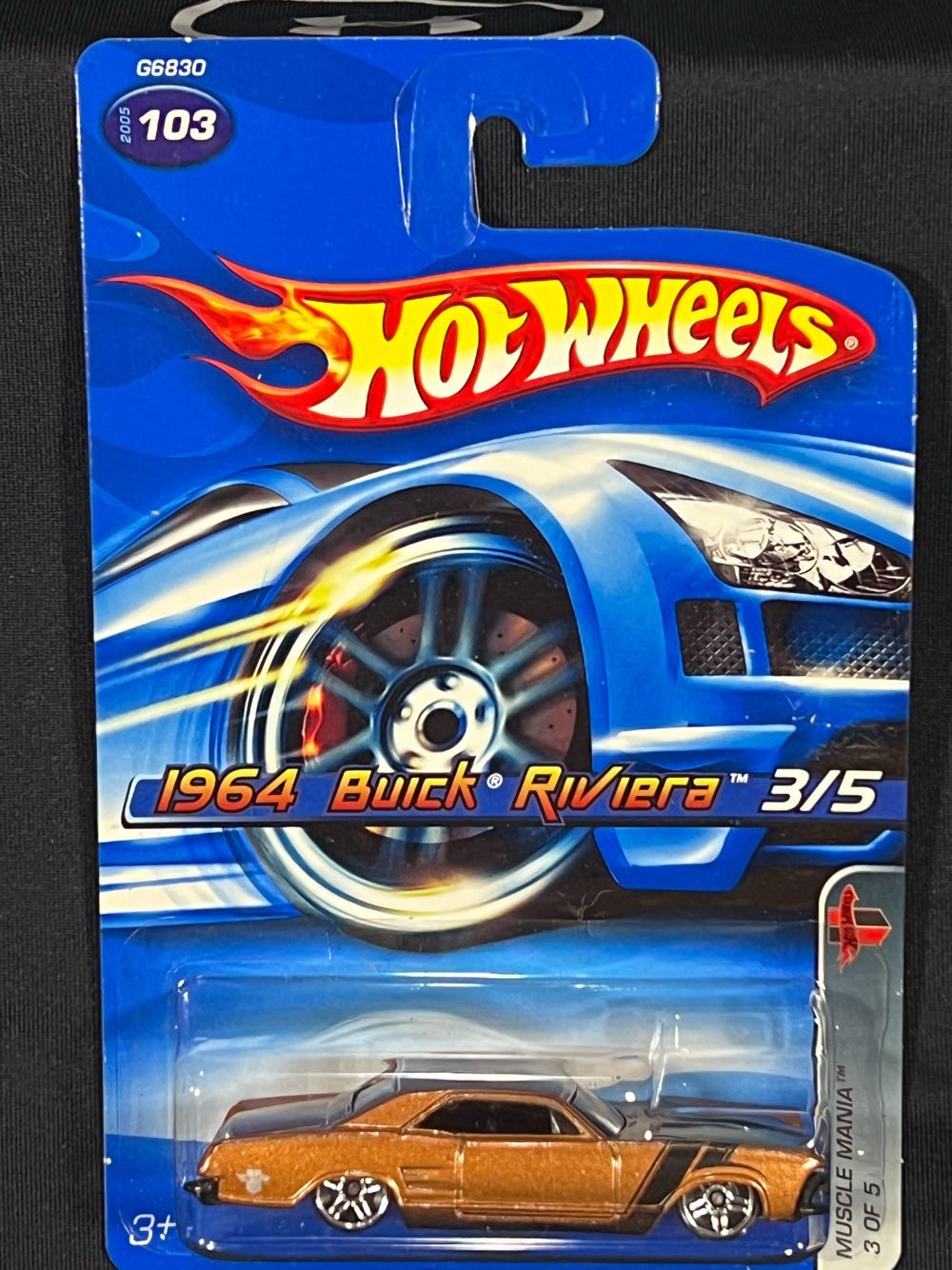 1964 Buick Riviera - Muscle Mania toy car collectible - Main Image 2