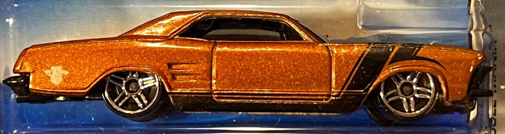 1964 Buick Riviera - Muscle Mania toy car collectible - Main Image 3