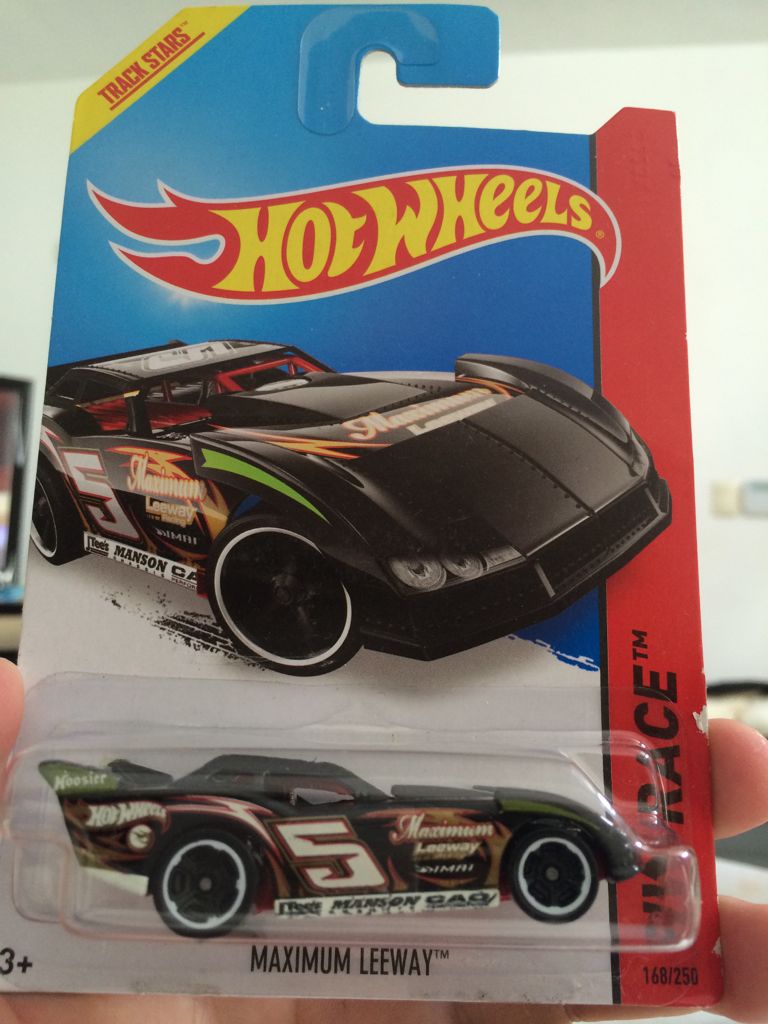Hot Wheels - ’14 HW Race toy car collectible - Main Image 1