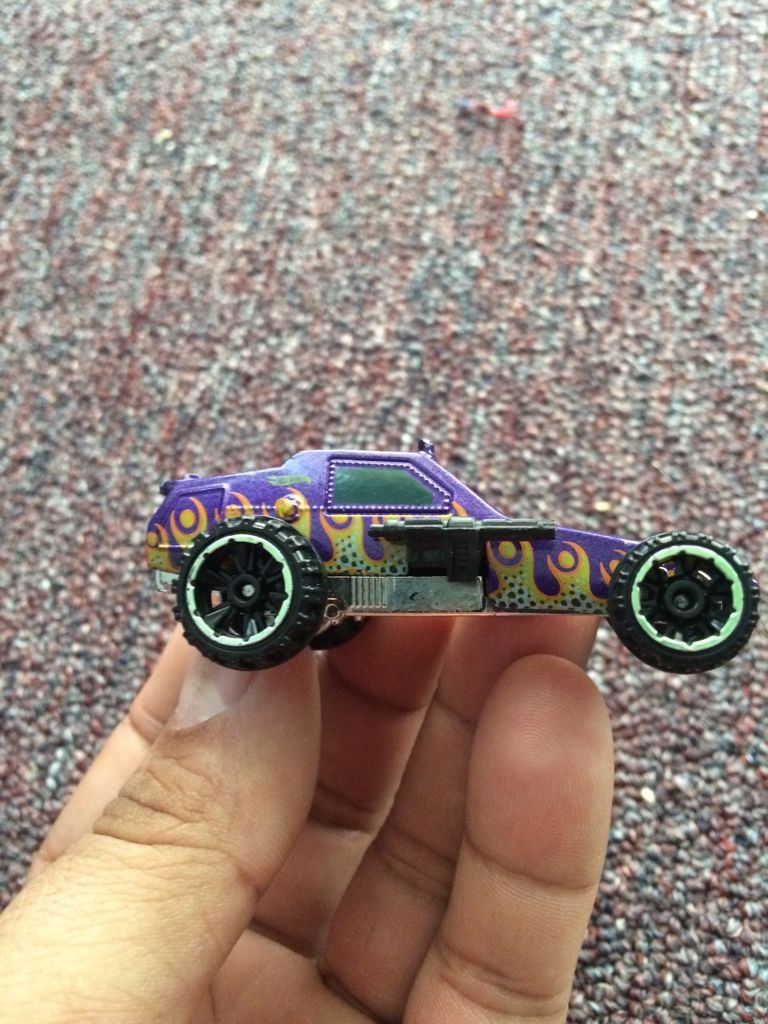 Megadestroyer  toy car collectible - Main Image 1