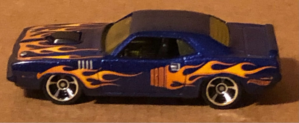 1971 Hemi Cuda - HW Workshop: Heat Fleet toy car collectible - Main Image 2