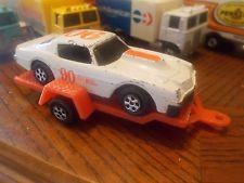 Hardees - Camaro & Pick-Up  toy car collectible - Main Image 2