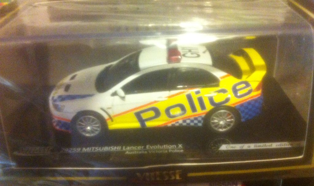 Mitsubishi Lancer Evo 10 - NSW Police evaluation - Police toy car collectible - Main Image 2