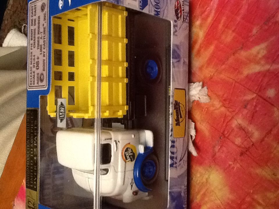 Kroger Happy Halloween Set