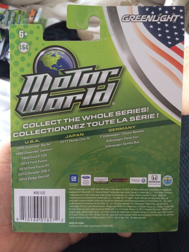 Greenlight 2013 Ford Fusion - Motor World American Edition Series 8 toy car collectible - Main Image 2