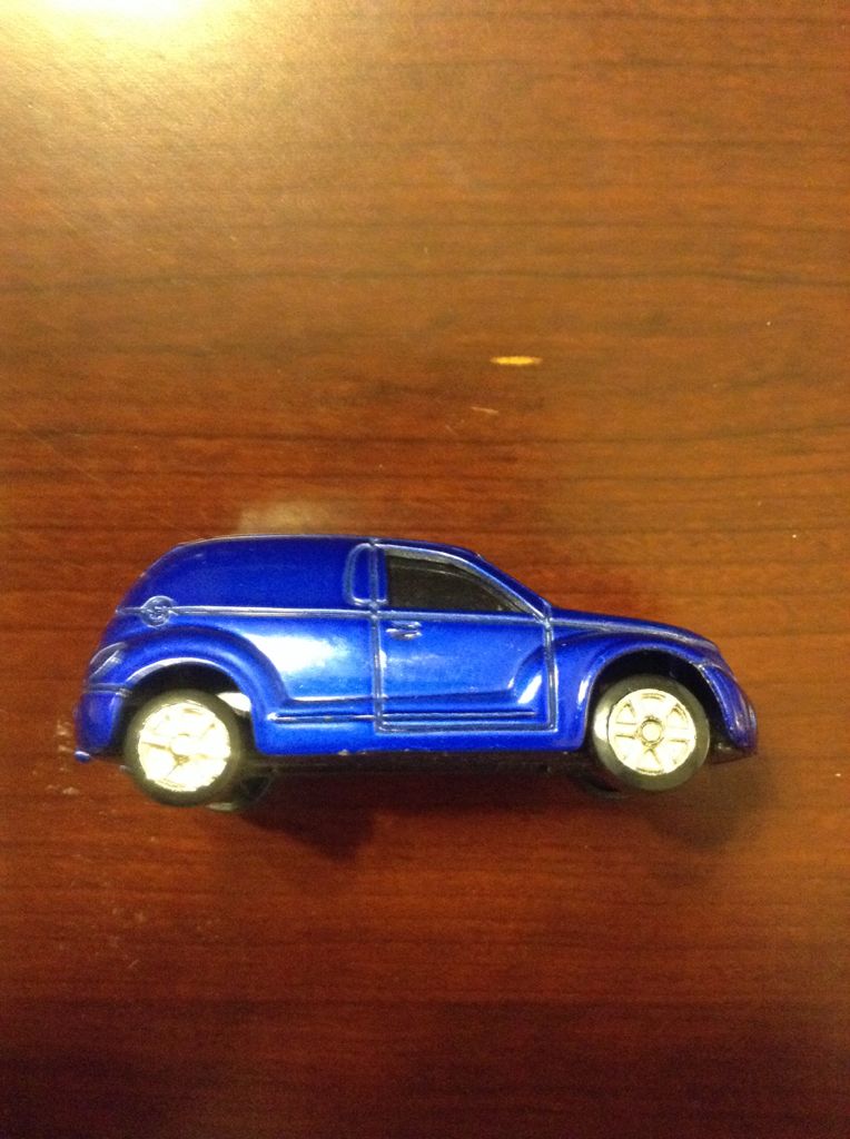 Panel Cruiser  toy car collectible - Main Image 2