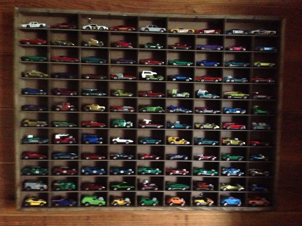 Recer Rig - Redlines toy car collectible - Main Image 1