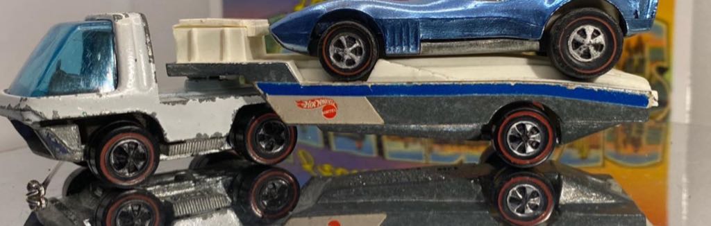 Racer Rig - The Heavyweights toy car collectible - Main Image 2