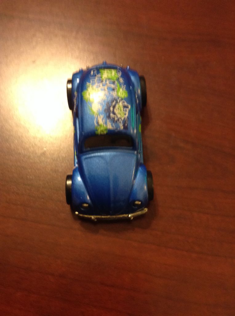 Hot Wheel Volkswagen  toy car collectible - Main Image 2