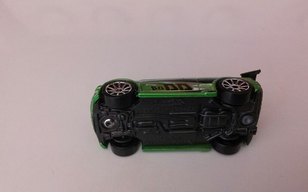 Asphalt Assault - Hot Wheels toy car collectible - Main Image 2