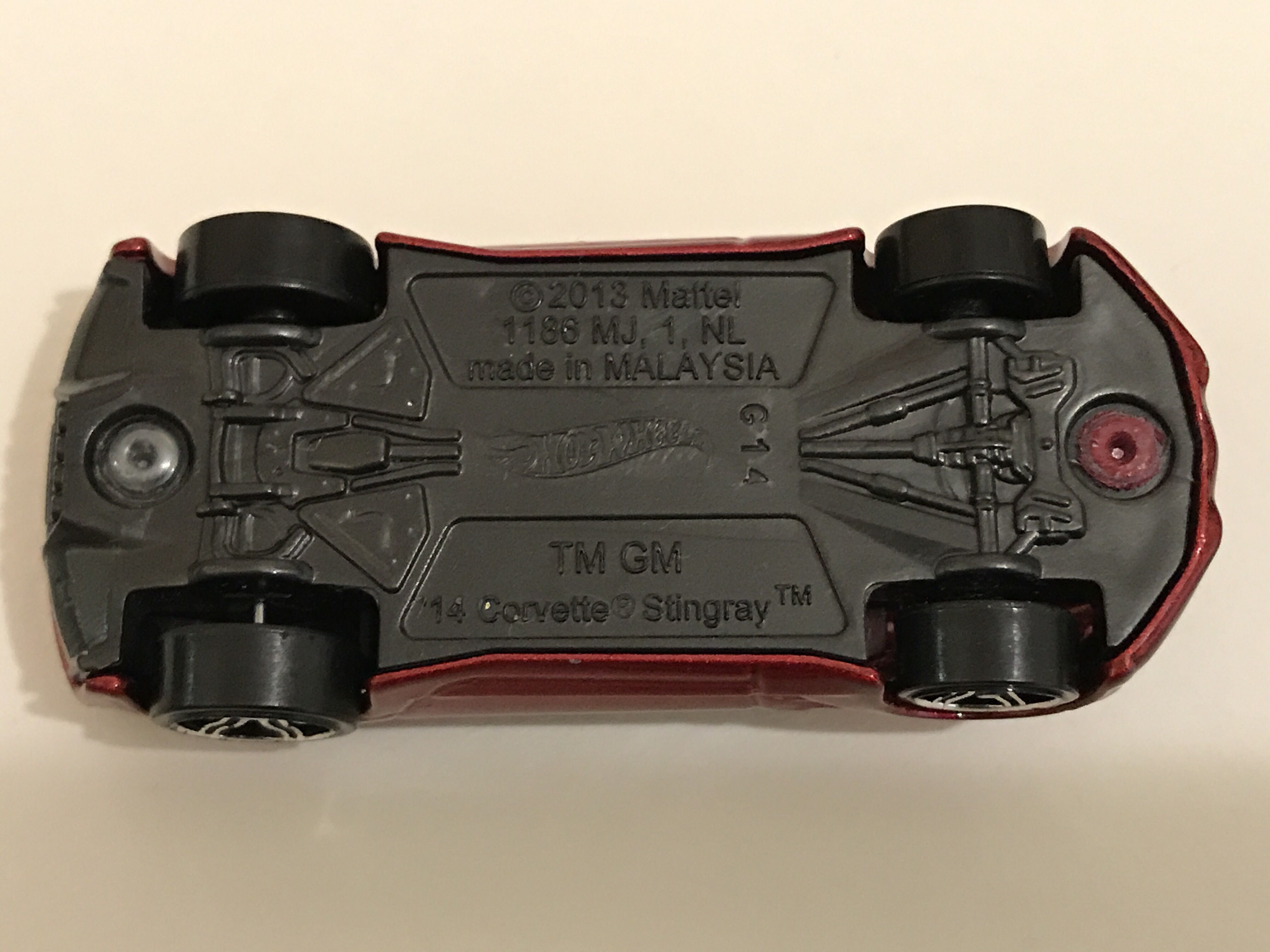 8/10 ’14 Corvette Stingray - 2014 - HW Workshop - Then & Now toy car collectible - Main Image 4