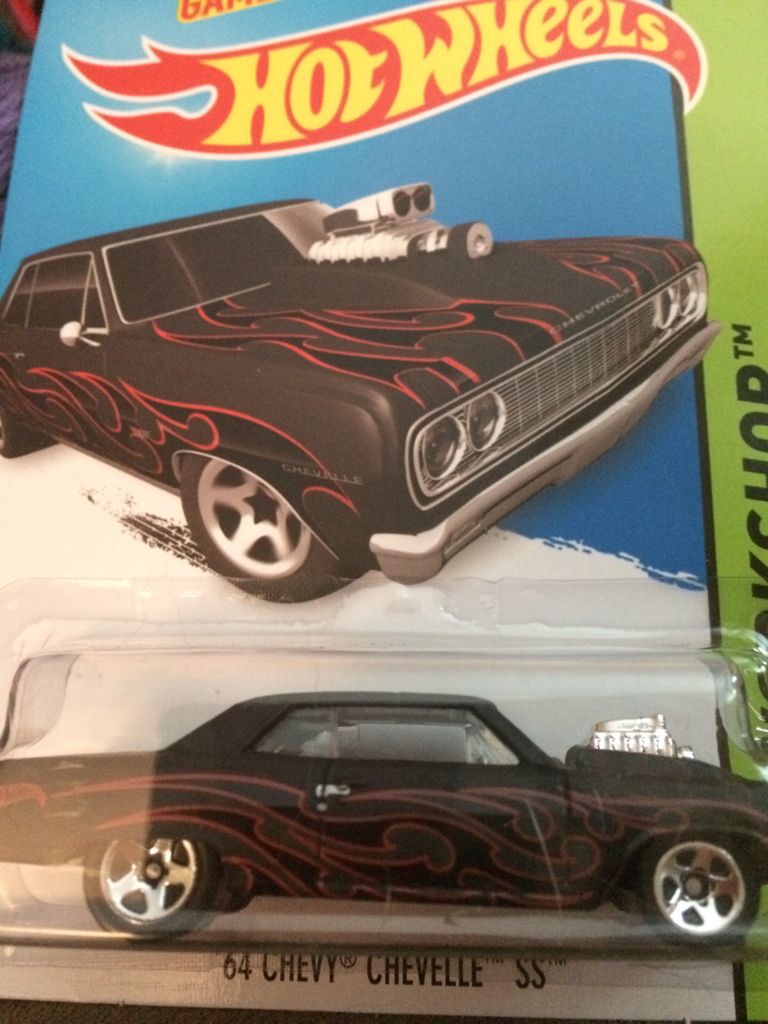 3/10 ’64 Chevy Chevelle SS - 2014 - HW Workshop - Muscle Mania toy car collectible - Main Image 2