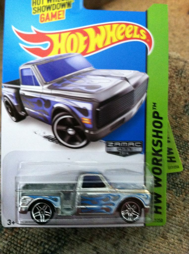 7/10 Custom ’69 Chevy Pickup - 2014 - HW Workshop - Heat Fleet toy car collectible - Main Image 2