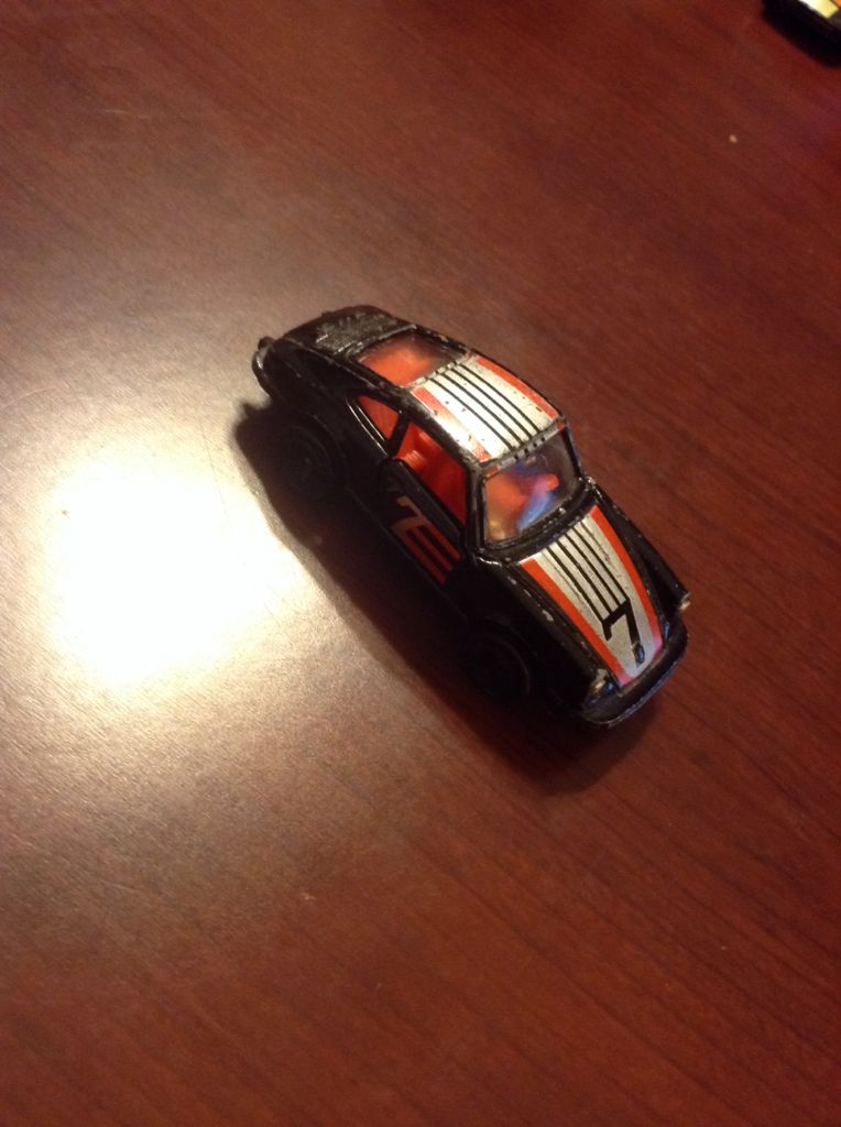 Porsche 911s - Pocket Cars toy car collectible - Main Image 2