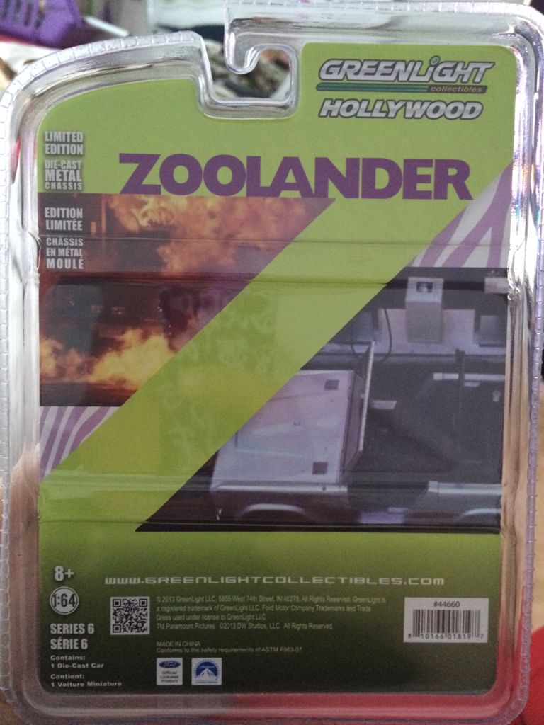 Greenlight 1967 Ford Bronco - Hollywood toy car collectible - Main Image 2