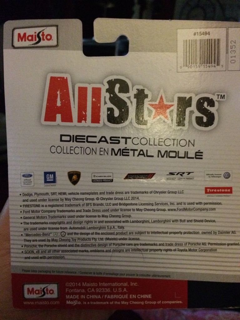 Maisto 2014 Corvette Stingray - AllStars toy car collectible - Main Image 2