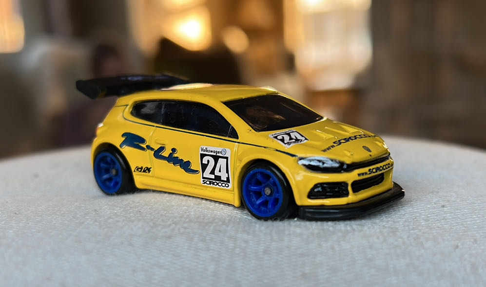 Vw Scirocco GT 24 - 2010 Speed Machines toy car collectible - Main Image 2
