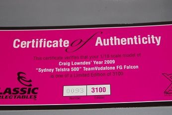 Craig Lowndes 2009 Season Car - Craig Lowndes toy car collectible - Main Image 2