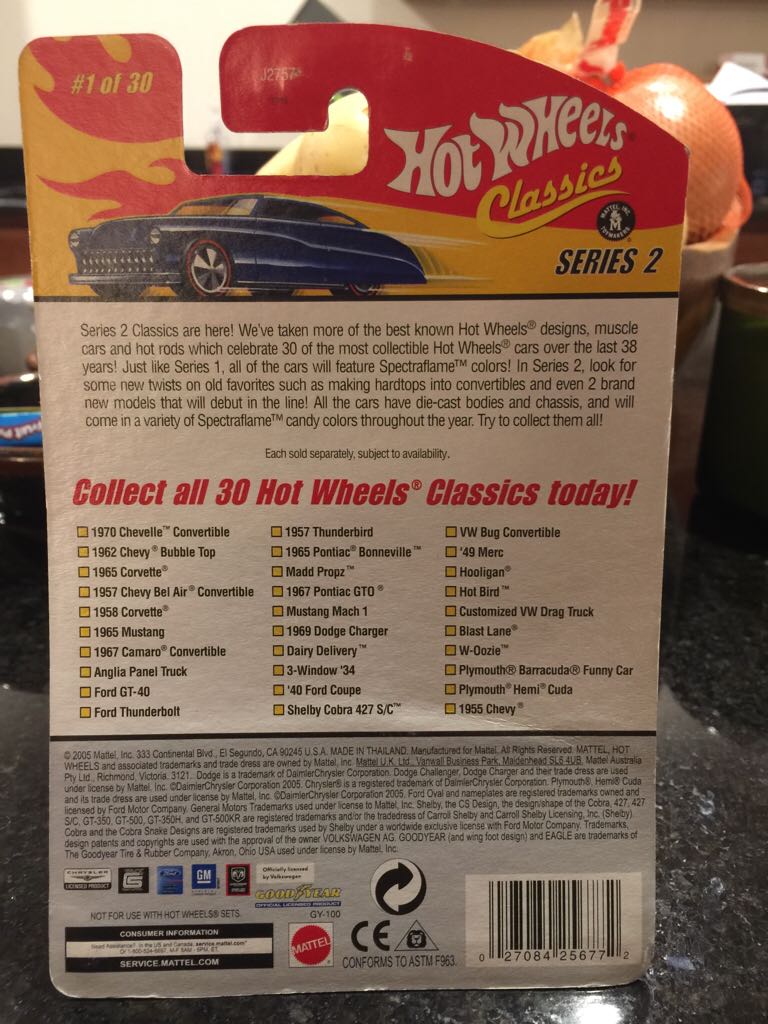 Chevelle Convertible 1970 - Classics - 0025 - Classics Series 2 toy car collectible - Main Image 2