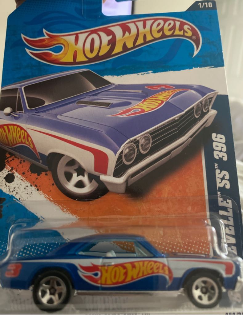 Chevelle SS 396 (1967) (11 HW Racing) - HW Racing 11 toy car collectible - Main Image 2