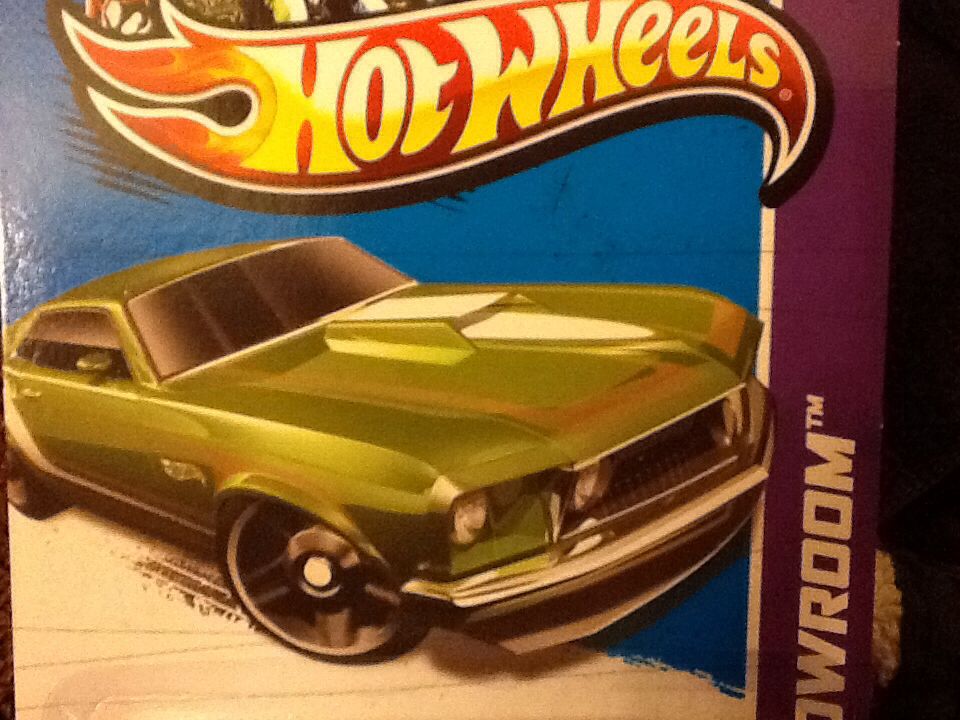 HW Showroom 69 Ford Mustang - HW Showroom -2013 toy car collectible - Main Image 2