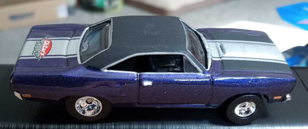 Plymouth Roadrunner, ’70 ( Loose) - 2000 Hot Wheels Editors Choice toy car collectible - Main Image 2